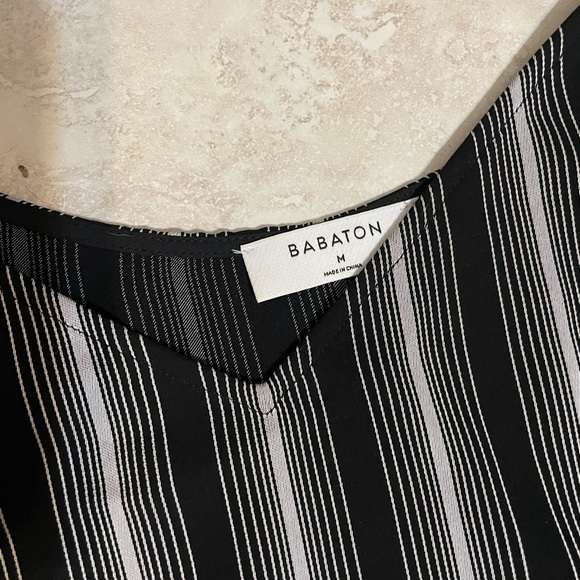 Aritzia blouse striped black and white - Picture 2 of 3